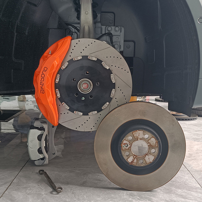 수정된 Toyota Avalon에 맞는 6개의 큰 냄비 19인치 림 모노블록 브레이크 캘리퍼스