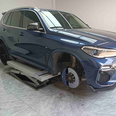 알루미늄 BMW X5 브레이크 캘리퍼스 큰 크기 10 피스톤 캘리퍼스 420mm 탄소 세라믹 디스크